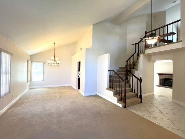 Photo - 940 Birmingham Dr