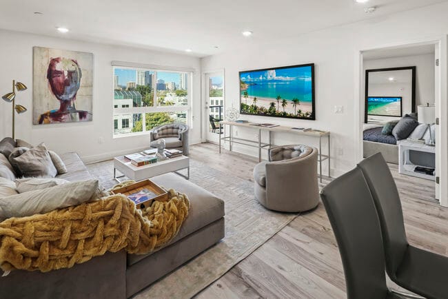 living view - 10608 Santa Monica Blvd.