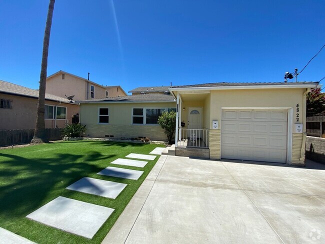 Building Photo - Huge 6BD/3BA on 63rd! Rental