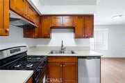 Photo - 1021 Linden Ave Apartment Unit 2