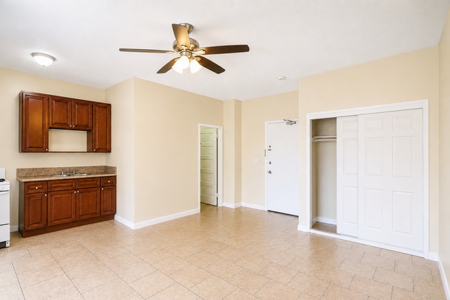 Photo - 2941 Whittier Blvd Unit 305