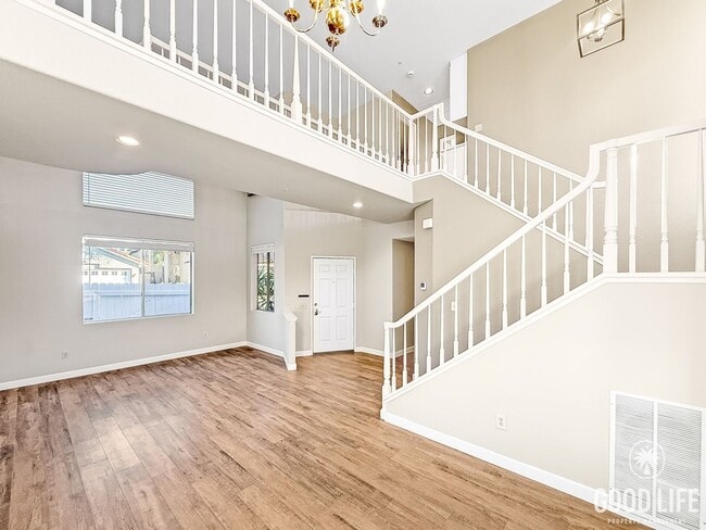 Photo - Charming 3-Bedroom Home in Desirable Vista Location