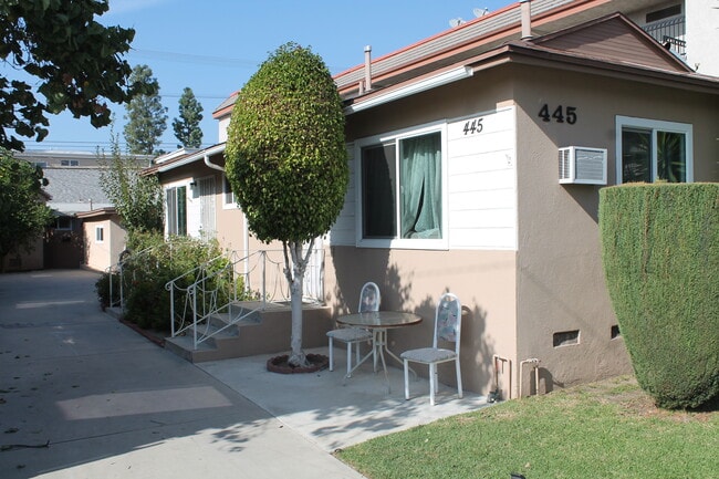 Building Photo - 445 E Providencia Ave Unit B