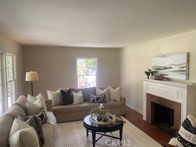 Photo - 926 W Valencia Mesa Dr