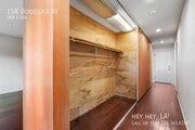 Photo - 158 Douglas St