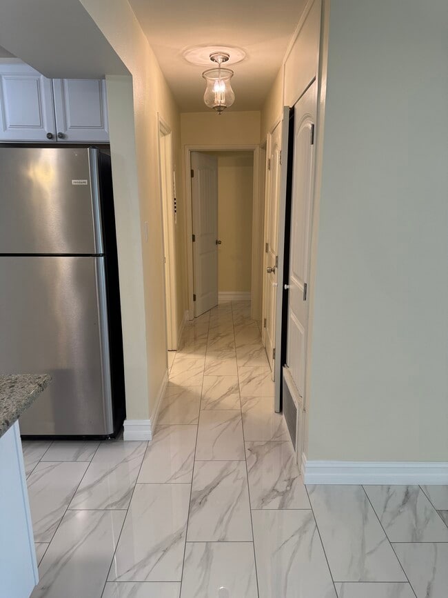 Photo - 6979 Palm Ct Unit J132