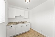 Photo - 1254 W 110th St Unit #18