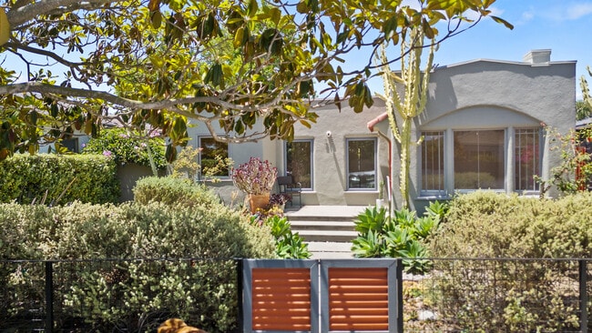 Photo - 213 6th Ave House