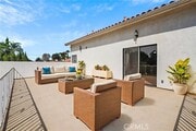 Photo - 16304 Community St
