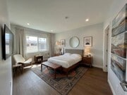 Photo - 903 S Barrington Ave