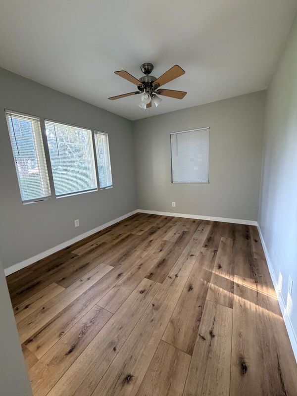 Photo - 4033 Linwood Pl