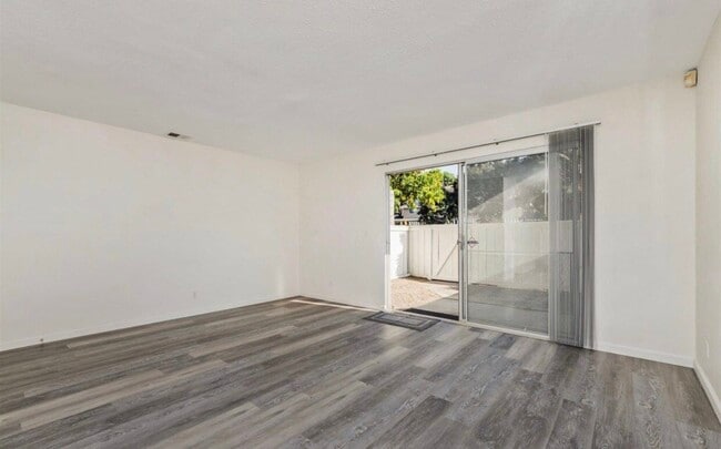 Photo - 4213 La Casita Way Unit 1