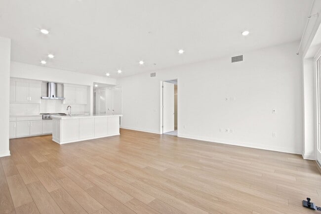 Photo - Luxury Living