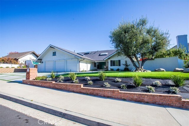 Photo - 32052 Via Alicia