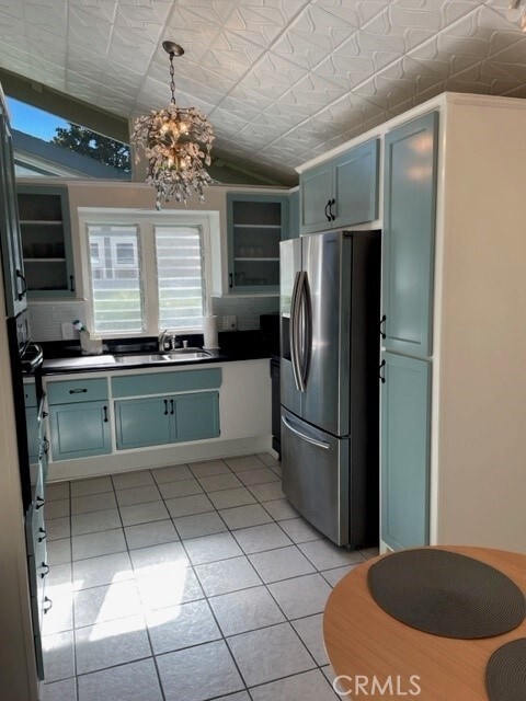 Photo - 546 Via Estrada