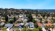 Photo - 25381 MacKenzie St