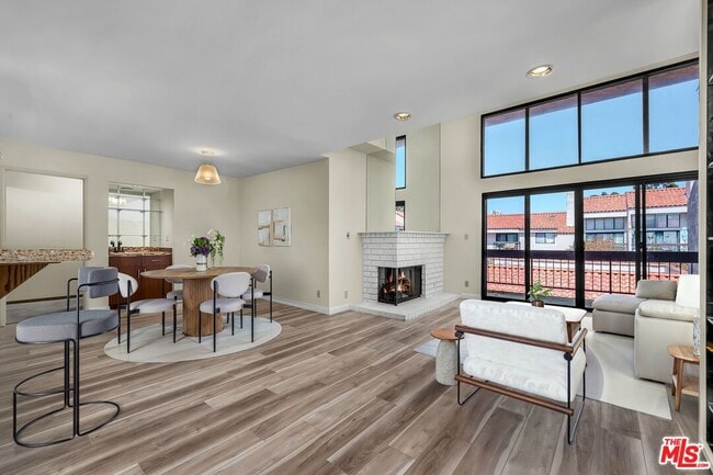 Photo - 8180 Manitoba St Unit 354