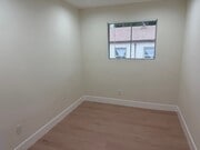 Photo - 1242 N New Hampshire Ave Apartments