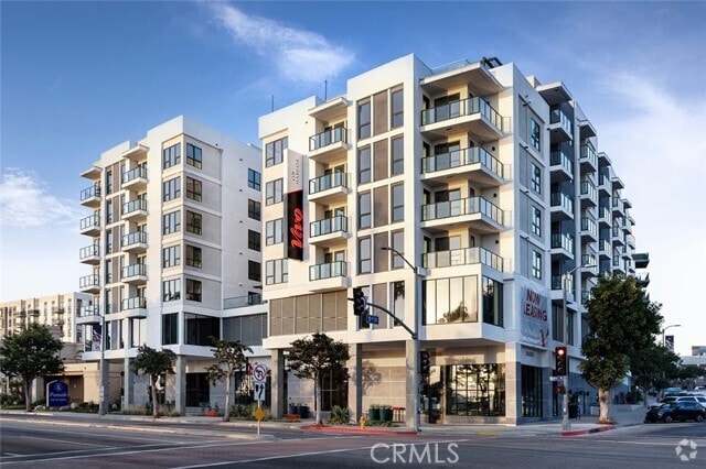 Building Photo - 551 S Harbor Blvd Unit 401 Rental