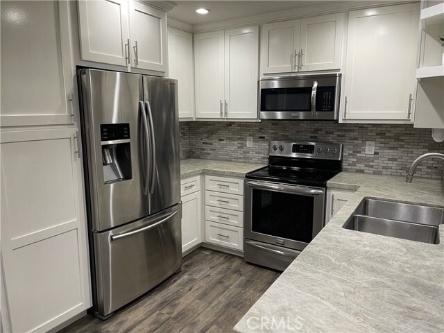 Building Photo - 21372 Brookhurst St Unit 516