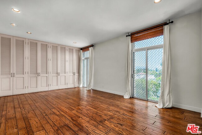 Photo - 1333 S Beverly Glen Blvd Unit 606