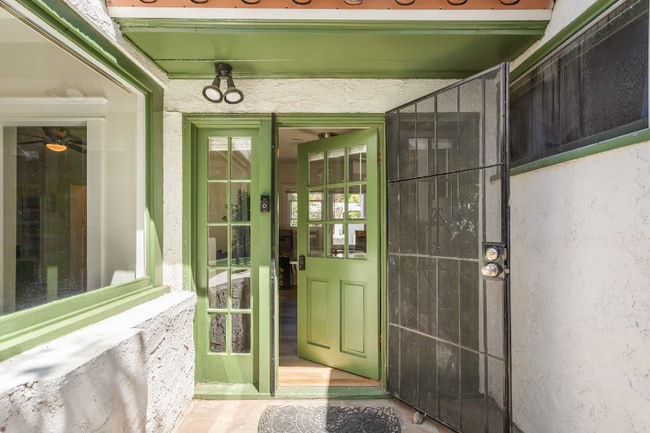 Photo - 735 Belmont Ave House