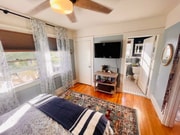 Photo - 2910 Grape Street