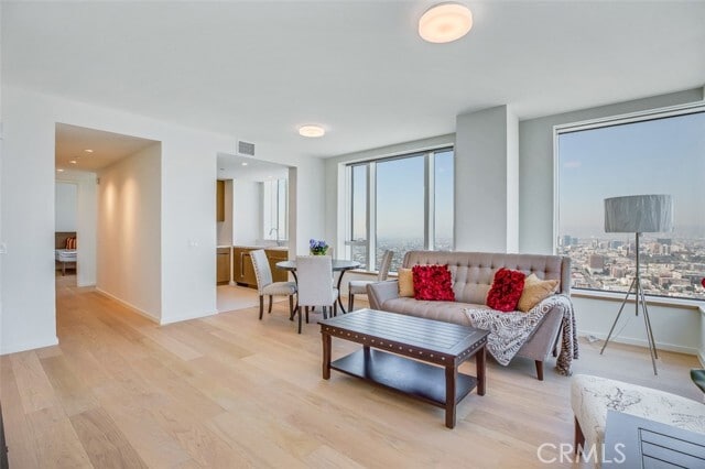 Photo - 889 Francisco St Unit 3708