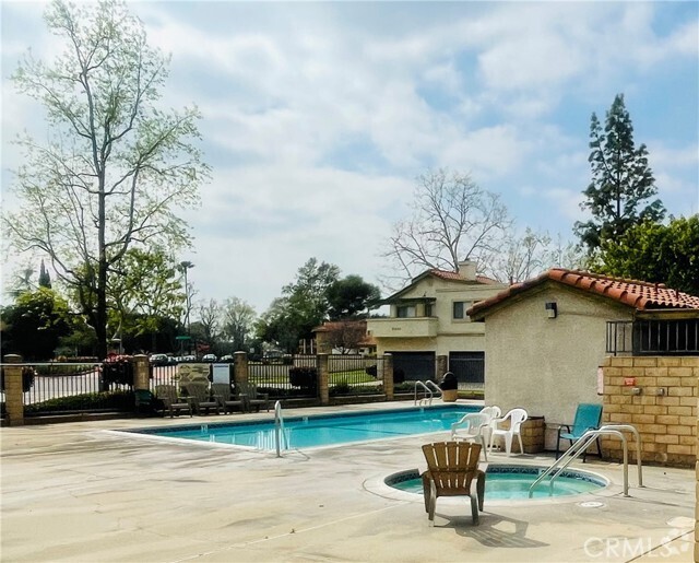 Building Photo - 8348 Sunset Trail Pl Unit G Rental