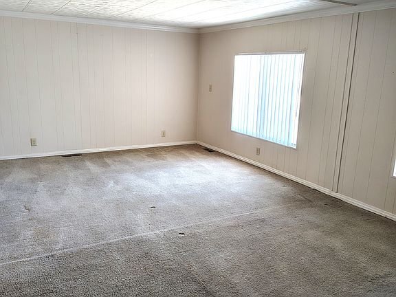 Photo - 148 N Palomar Ave