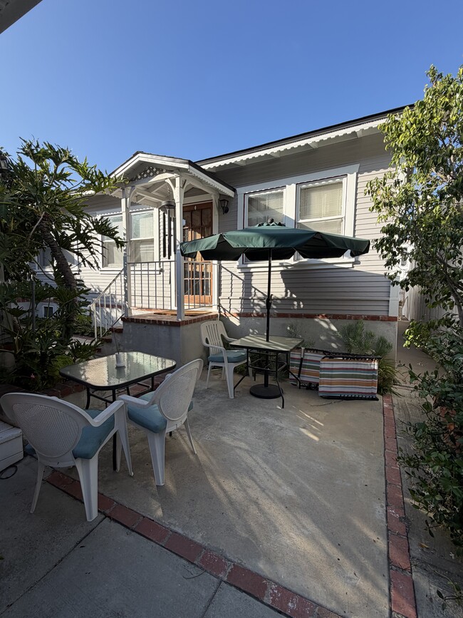 Photo - 815 14th St Unit 815 B Cottage