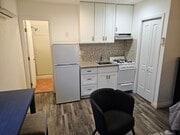 Photo - 209 N Huntington St Apartments Unit 3