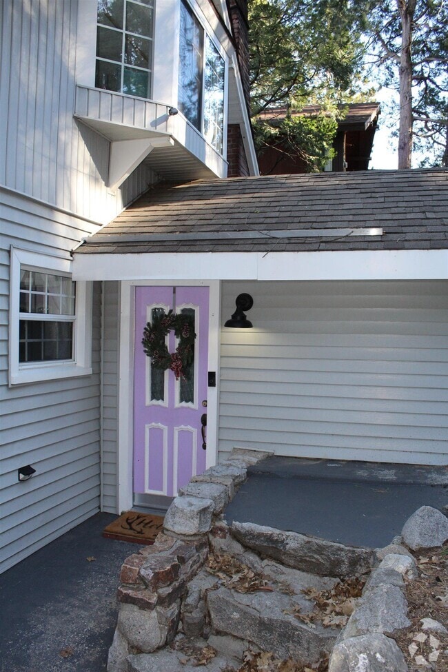 Building Photo - 23984 Skyland Dr Rental