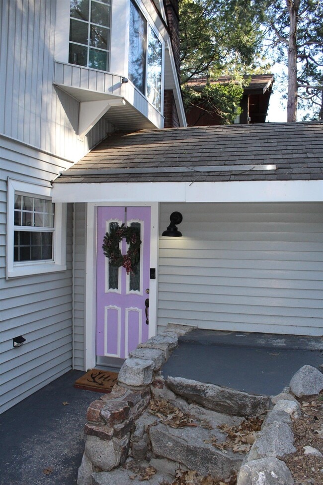 Photo - 23984 Skyland Dr House