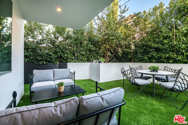 Photo - 124 S Croft Ave Condo Unit 103