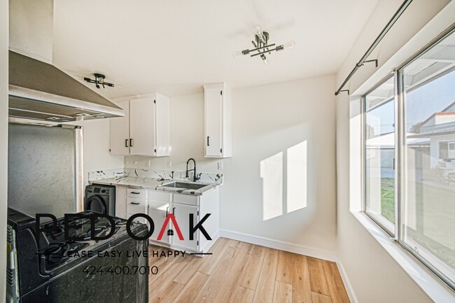 Photo - 8136 Constance St Unit 8134