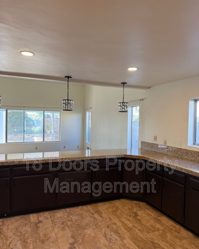 Photo - 3012 Skipper St