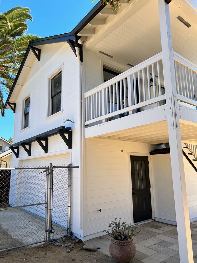 Building Photo - Mulberry Avenue Unit 614 Mulberry Avenue