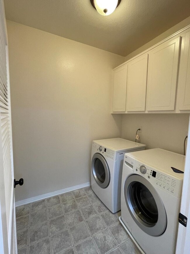 Photo - 2208 Pasadena Ct