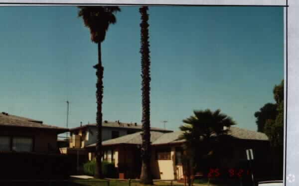1534-1548 W. 20th St. - 1534-1548 W. 20th St. Apartments