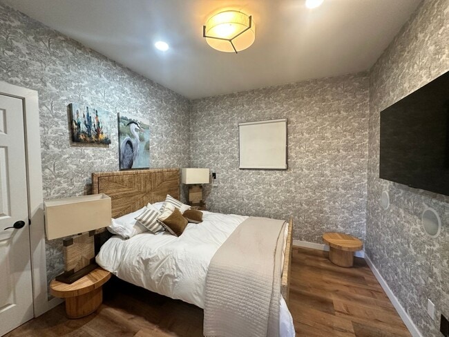 Photo - Furnished Unit! 2bed/ 1bath