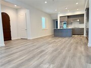 Photo - 209 Follyhatch Condo