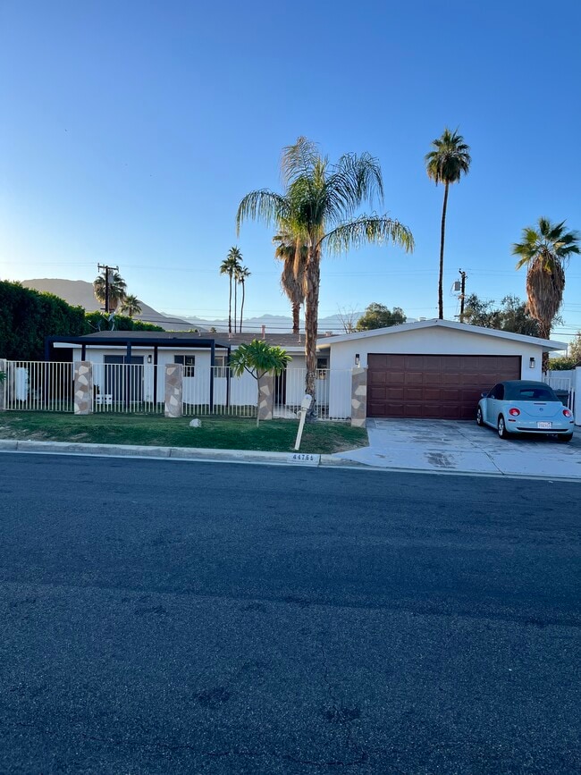 2 Car garage - 44765 San Luis Rey Ave