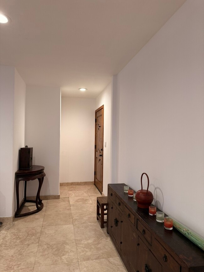 Photo - 2212 The Strand Unit #B