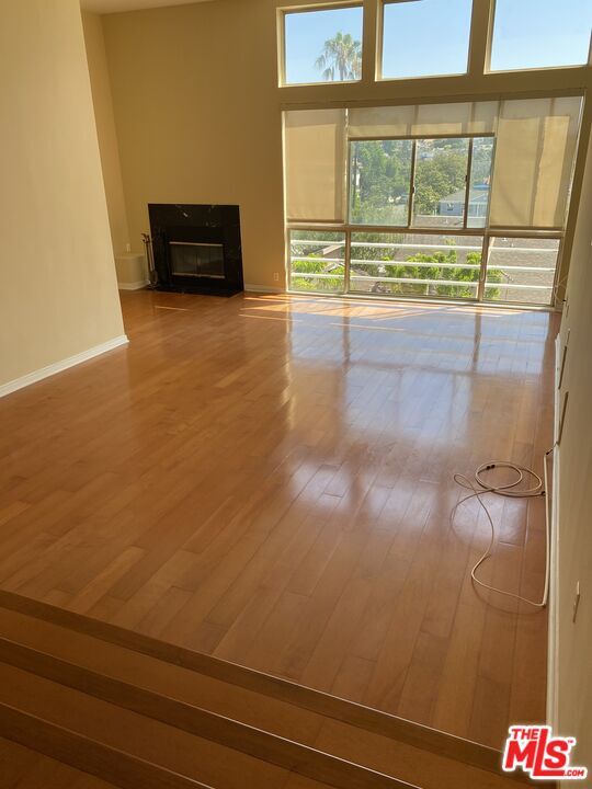 Photo - 10432 Eastborne Ave Unit 304