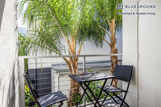 Photo - 5535 Westlawn Ave Unit FL3-ID139