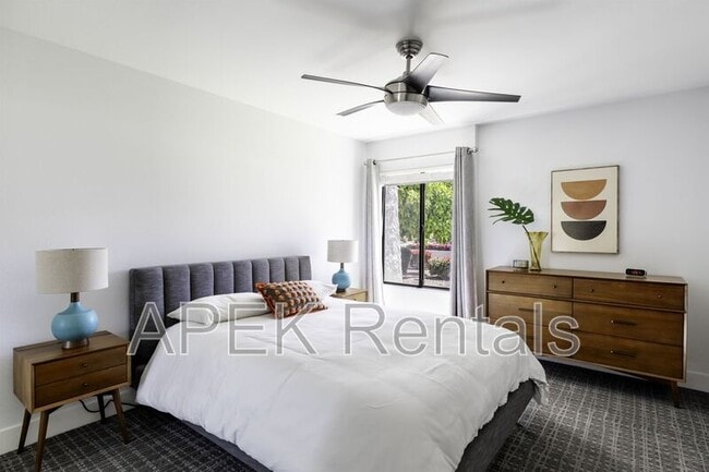 Photo - 1050 Ramon Rd