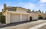 One Car Garage - 3653 Caminito Carmel Lndg Townhome