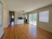 Photo - Charming 3bed 1bath for Rent