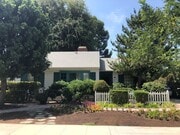 Photo - Beautiful Home near Warner Brothers Studio!
